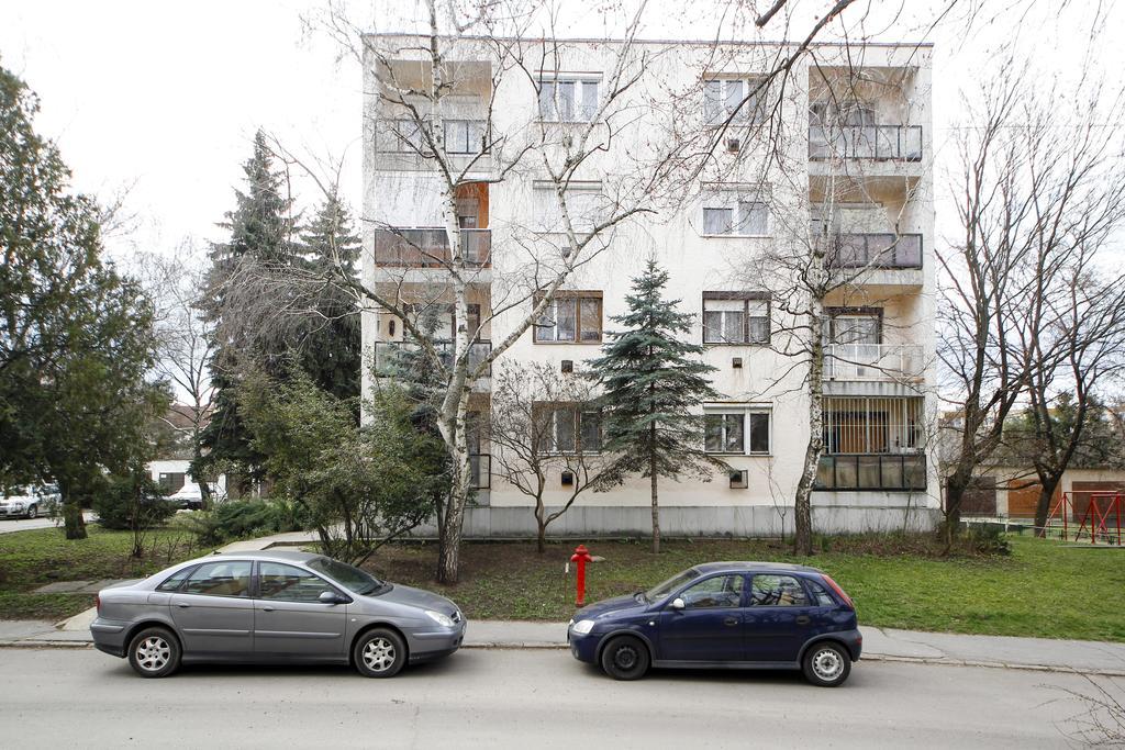 Évi Apartman Eger Extérieur photo